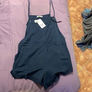 Women’s billabong blue romper; NWT never worn